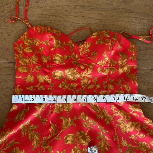Urban Outfitters Red & Gold French Provincial Floral Mini Dress Size Small - Picture 10 of 12